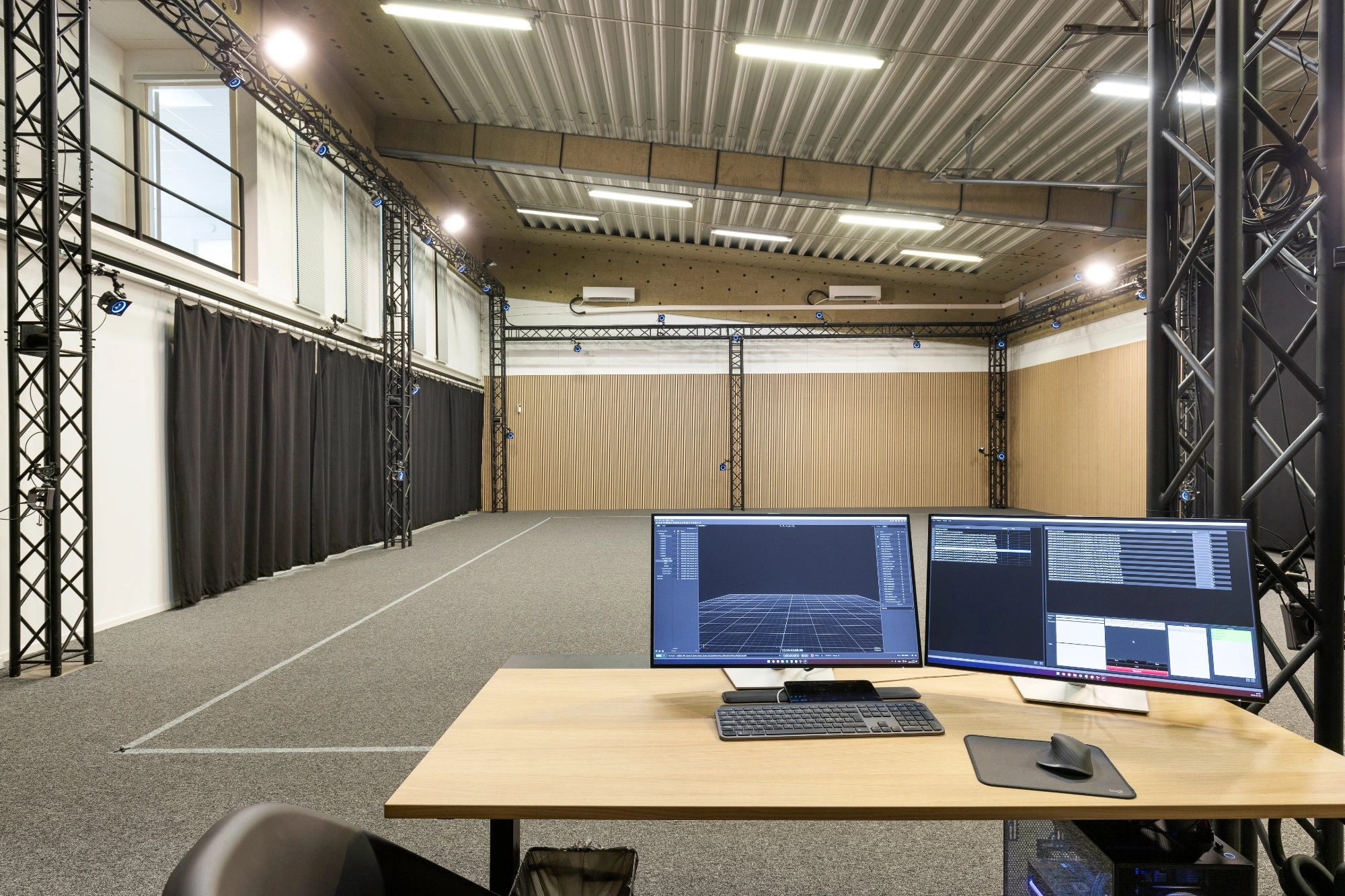 Motorica motion capture studio workstation